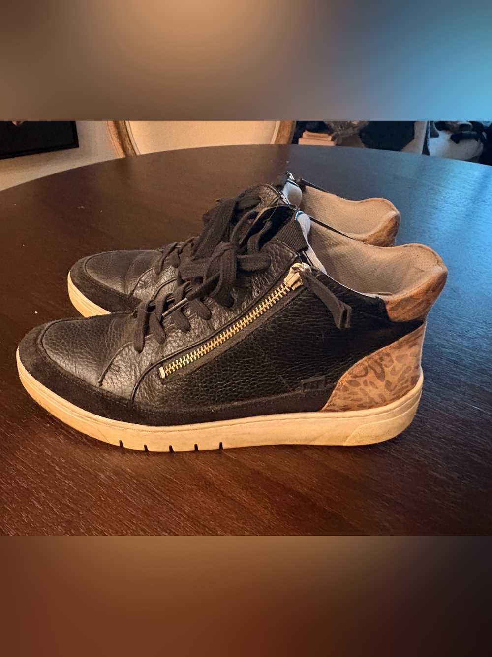 Black Leather Women's Sneakers with Side Zip